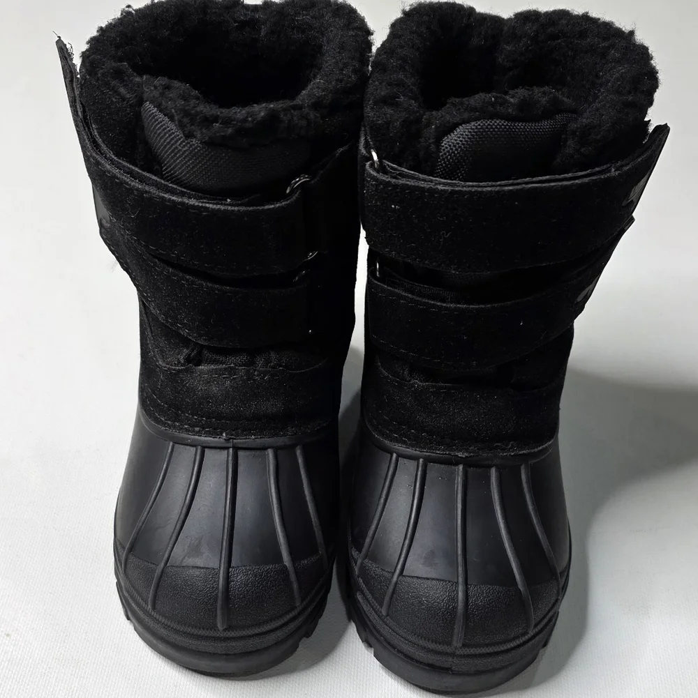 Khombu Black Insulated Snow Boots